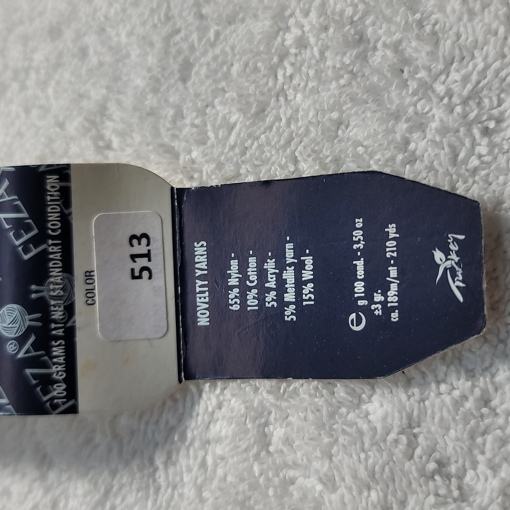 Feza ALP DAZZLE Handcrafted Red and Purple Yarn 2 Skeins - Picture 3 of 9